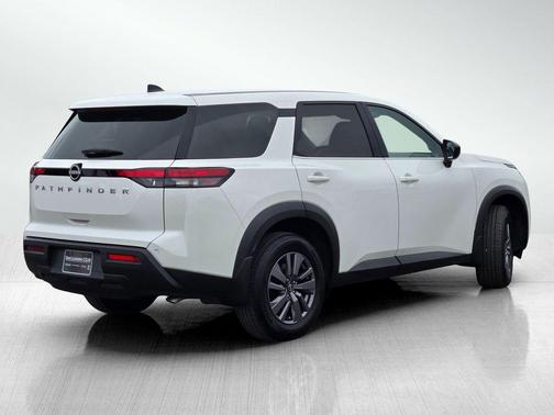 Glacier White 2025 Nissan Pathfinder S FWD
