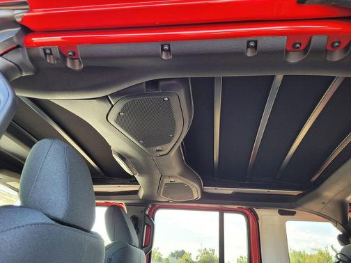 2025 Jeep Wrangler 4xe Willys