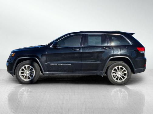 2022 Jeep Grand Cherokee Laredo