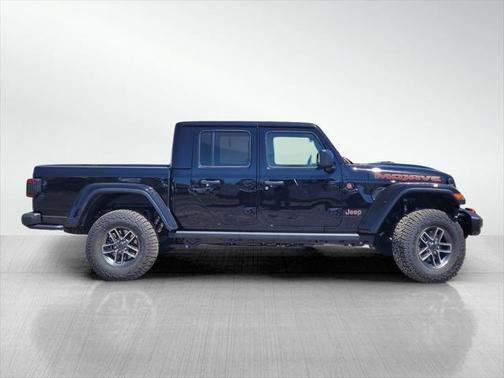 2025 Jeep Gladiator Mojave X