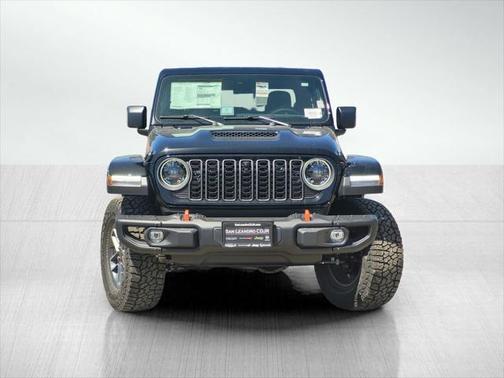 2025 Jeep Gladiator Mojave X