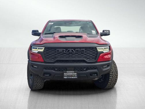 Molten Red Pearlcoat 2026 RAM 1500 RHO Crew Cab 4x4 5'7' Box
