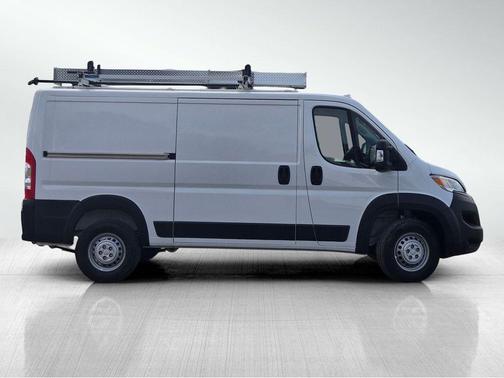 Bright White Clearcoat 2025 RAM ProMaster 2500 Tradesman