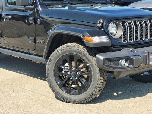 2025 Jeep Gladiator Nighthawk