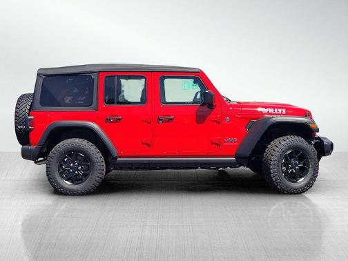 2025 Jeep Wrangler 4xe Willys