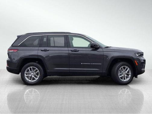 2026 Jeep Grand Cherokee Altitude