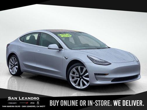 Silver 2018 Tesla Model 3 Long Range