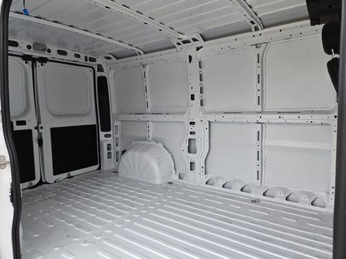 2025 RAM ProMaster 1500 Low Roof