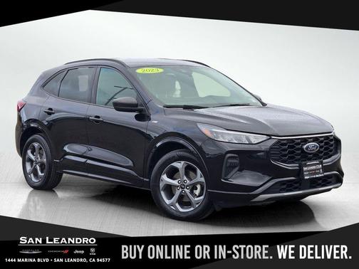 AGATE BLACK METALLIC 2023 Ford Escape ST-Line