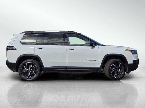 2026 Jeep Cherokee Overland