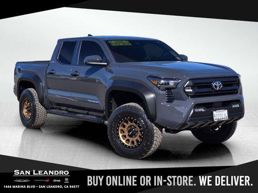 2025 Toyota Tacoma SR5