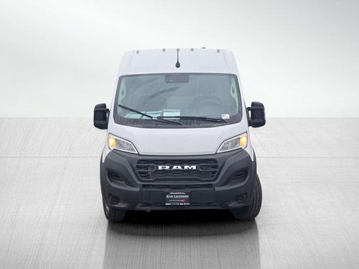 Bright White Clearcoat 2025 RAM ProMaster 2500 Tradesman