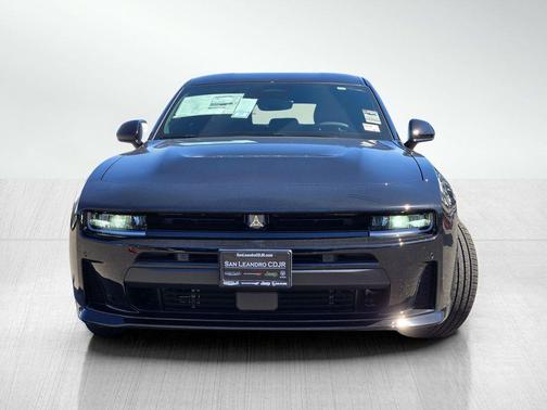 Diamond Black Crystal Pearlcoat 2026 Dodge Charger Scat Pack