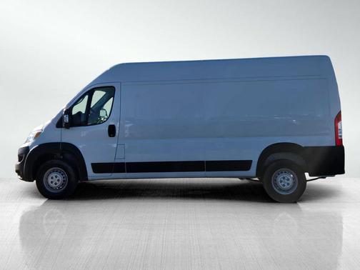 2025 RAM ProMaster 2500 Tradesman