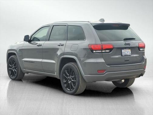 2021 Jeep Grand Cherokee Laredo