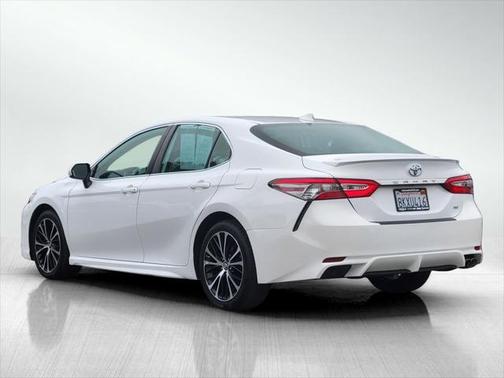 2019 Toyota Camry SE