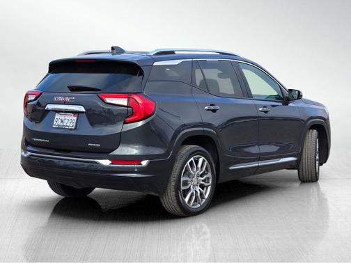 2022 GMC Terrain Denali