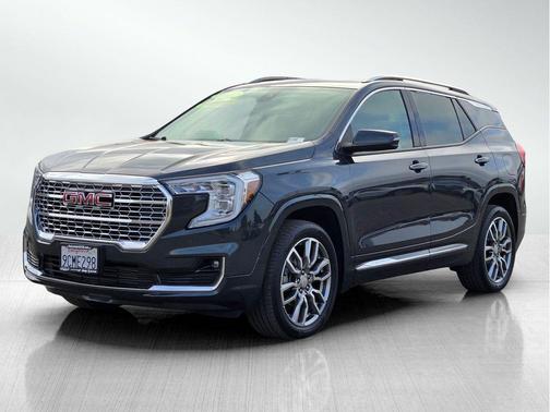 2022 GMC Terrain Denali