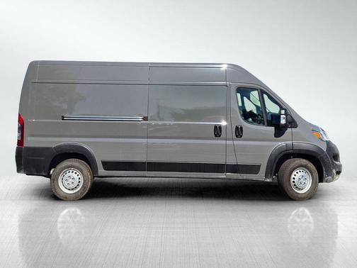 2025 RAM ProMaster 2500 Tradesman