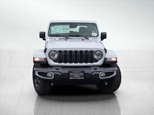 2025 Jeep Gladiator Big Bear