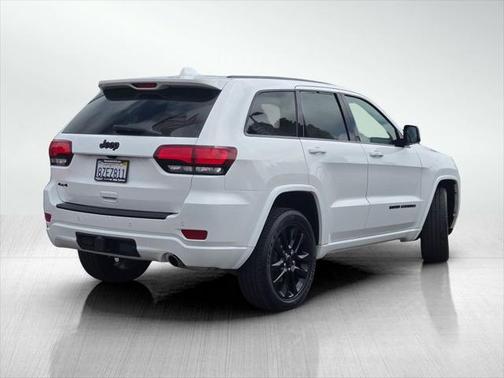 2021 Jeep Grand Cherokee Laredo