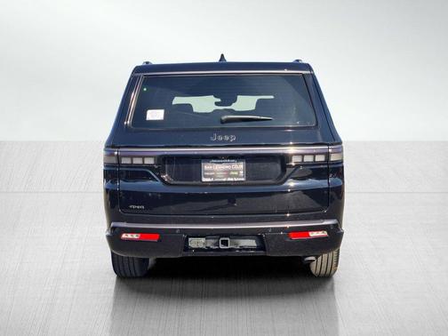 2026 Jeep Grand Wagoneer L Limited Reserve 4x4