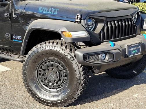 2023 Jeep Wrangler 4xe Willys