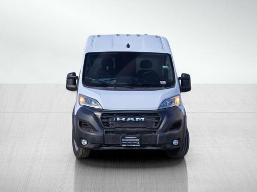 2025 RAM ProMaster 2500 Tradesman