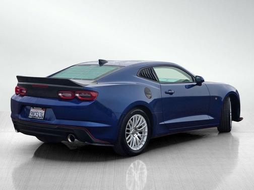 2020 Chevrolet Camaro 1LS