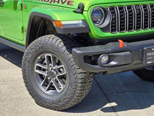 2025 Jeep Gladiator Mojave X