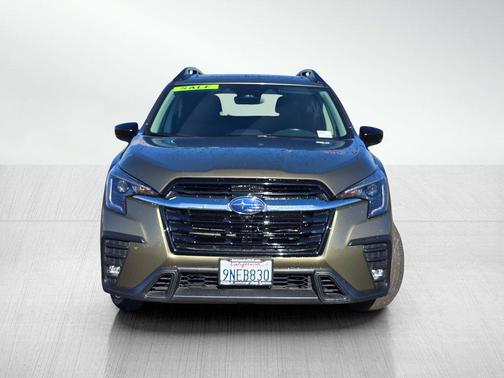 Autumn Green Metallic 2024 Subaru Ascent Limited 7-Passenger