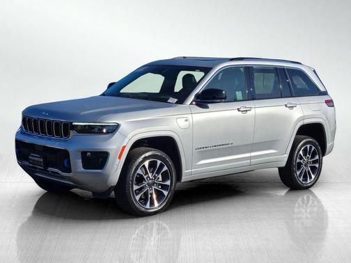 2022 Jeep Grand Cherokee 4xe Overland