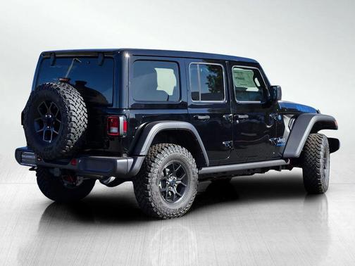 2025 Jeep Wrangler 4xe Willys