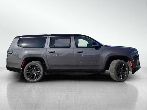 2026 Jeep Grand Wagoneer L Summit Obsidian 4x4