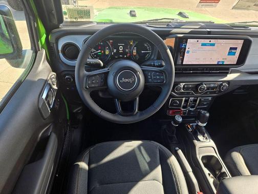 2025 Jeep Wrangler 4xe Willys