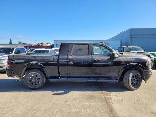 2024 RAM 2500 Limited Mega Cab 4x4 6'4' Box