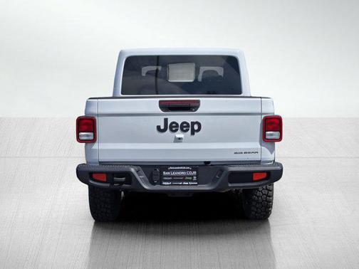 2025 Jeep Gladiator Big Bear