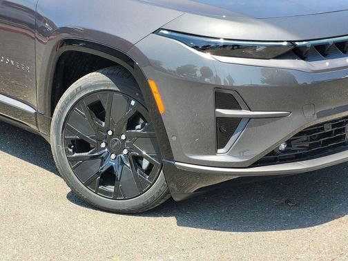 2025 Jeep Wagoneer S Launch Edition