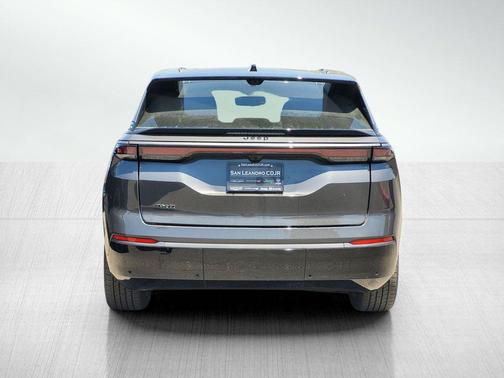 2025 Jeep Wagoneer S Launch Edition