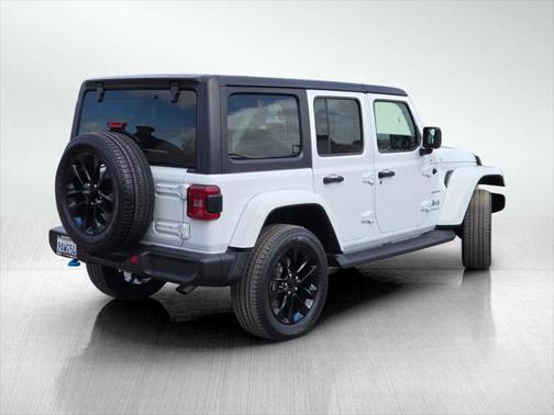 2022 Jeep Wrangler Unlimited 4xe Sahara
