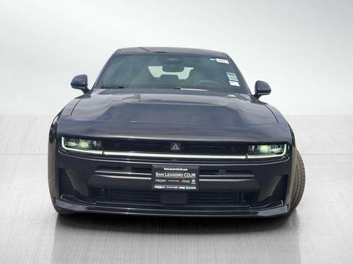 Diamond Black Crystal Pearlcoat 2026 Dodge Charger R/T