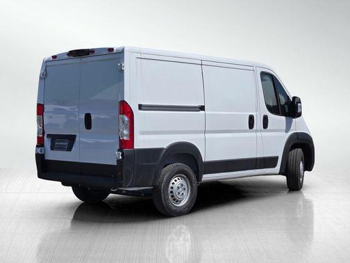 Bright White Clearcoat 2025 RAM ProMaster 1500 Low Roof