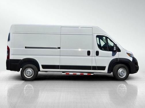 2025 RAM ProMaster 2500 Tradesman