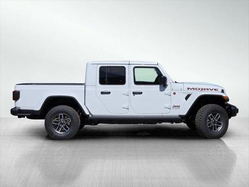 2025 Jeep Gladiator Mojave X