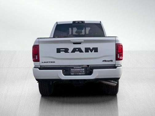2026 RAM 2500 Limited Crew Cab 4x4 6'4' Box