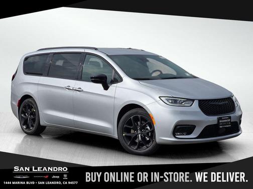 2026 Chrysler Pacifica L