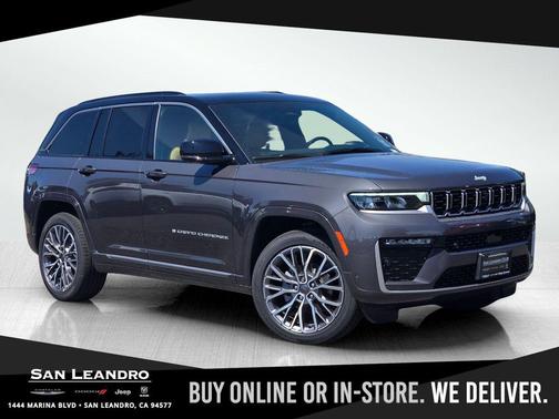 baltic gray metallic clearcoat 2026 Jeep Grand Cherokee Summit