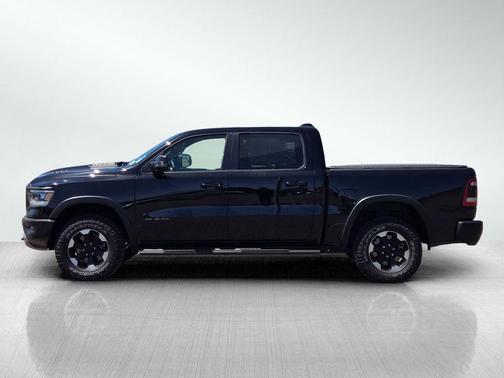 Diamond Black Crystal Pearlcoat 2024 RAM 1500 Rebel