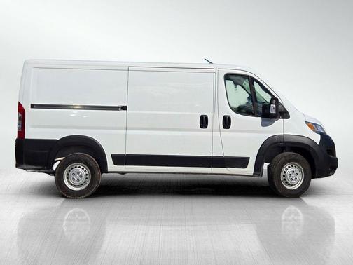 2025 RAM ProMaster 2500 Tradesman