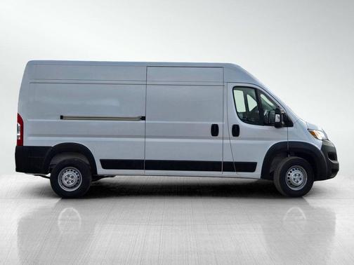 2025 RAM ProMaster 2500 Tradesman